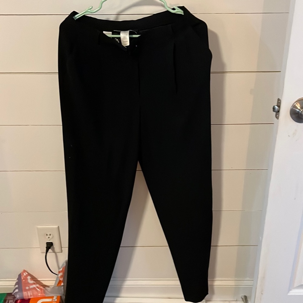 Jones New York suit pants. Womens size 6